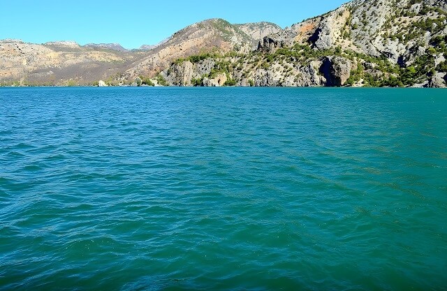 Widoki podczas pływania po Zielonym Kanionie