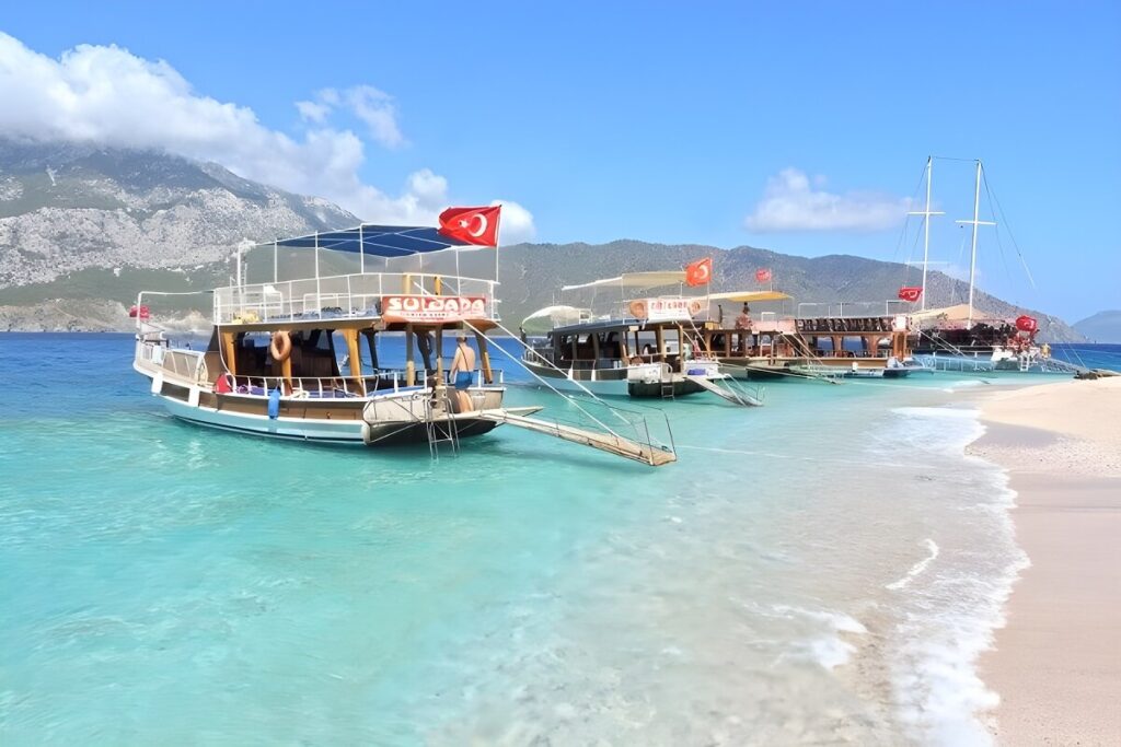 Transport wodny na wyspie Suluada