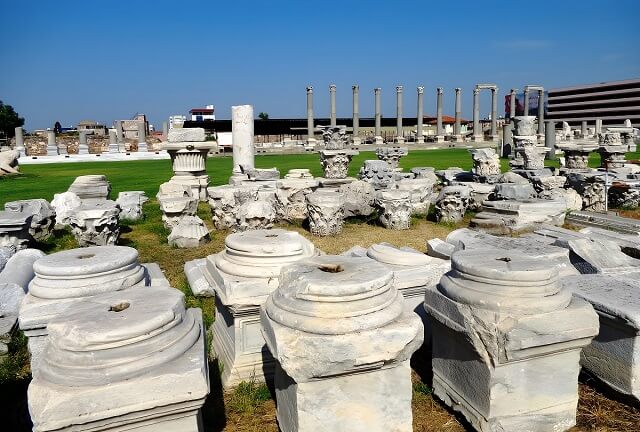 Agora Smyrny