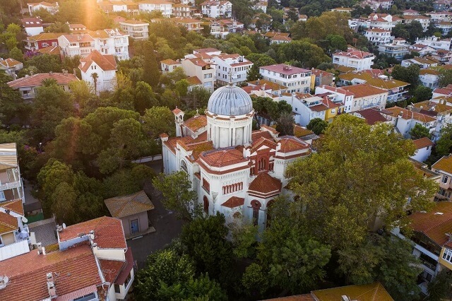 Kościół św. Jana Chrzciciela na wyspie Burgazada