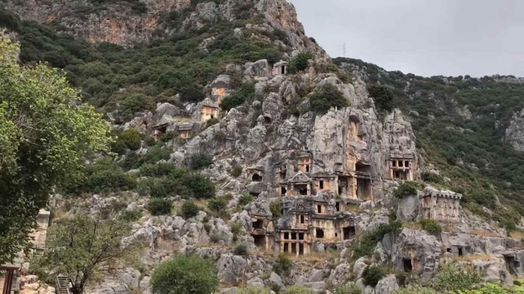 Licyjskie grobowce w Oludeniz